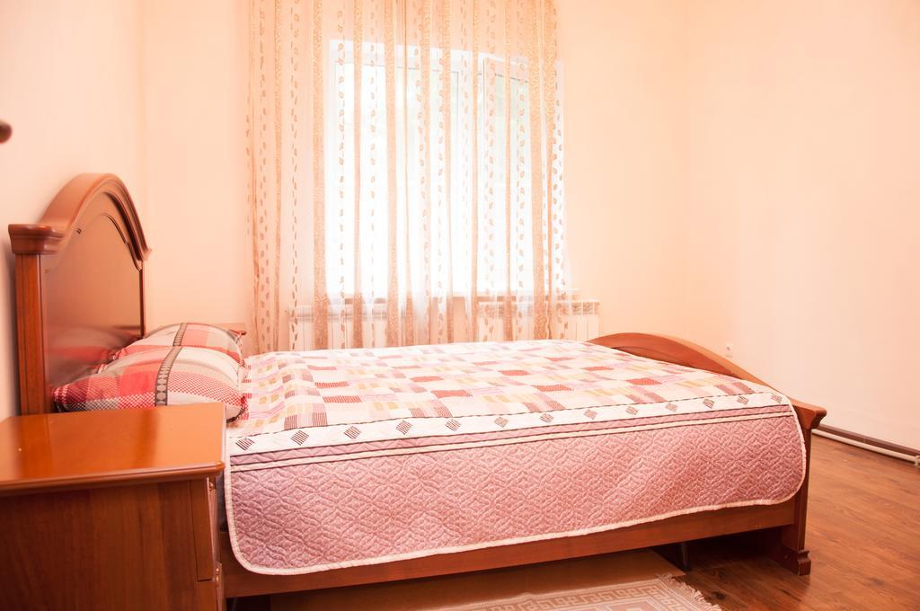 Хостел Almaty Backpackers Номер фото