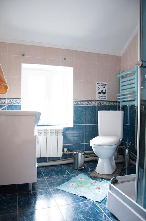 Хостел Almaty Backpackers Экстерьер фото