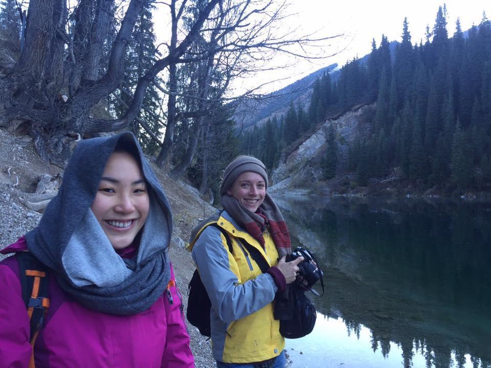 Хостел Almaty Backpackers Экстерьер фото